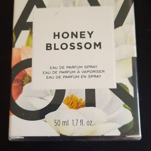 NIB Honey Blossom by Avon